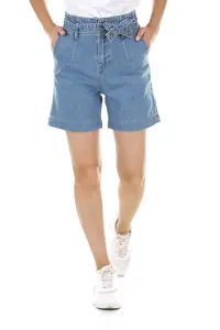 Açık Mavi Kuşaklı Denim Şort