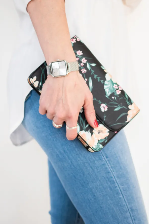 Çiçekli Clutch Çanta