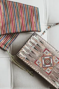Etnik Desenli Clutch