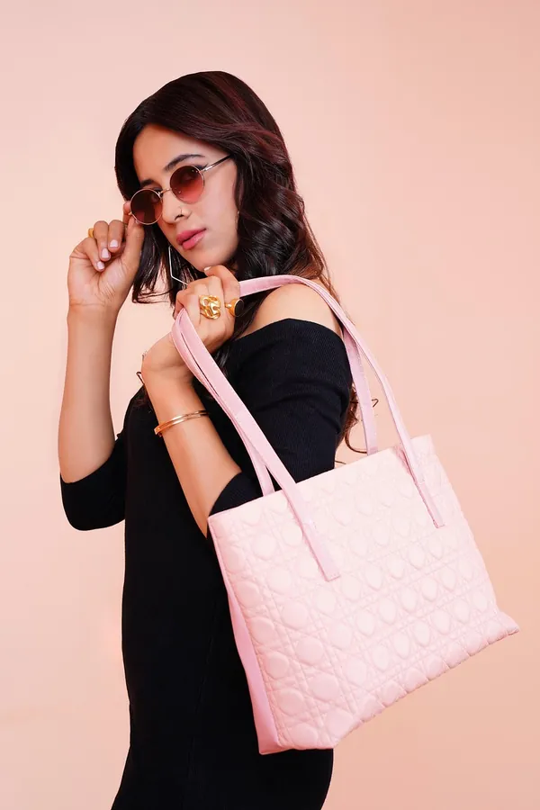 Pembe Kapitone Shopper Çanta