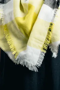 Sarı Ekose Şal