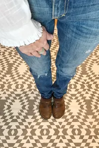 Yırtık Detaylı Mom Jean